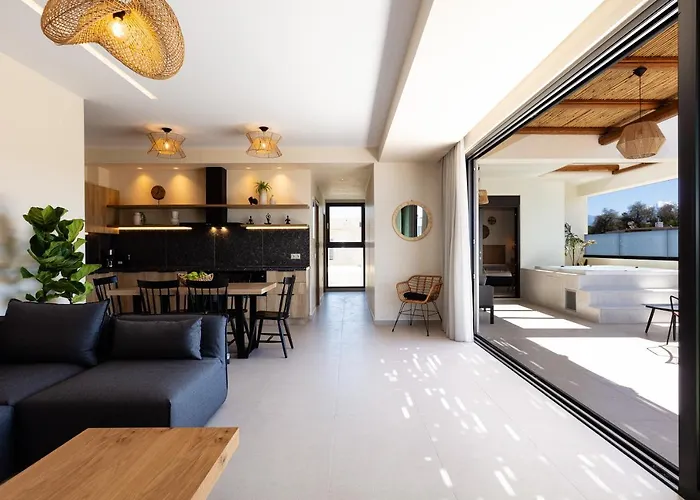 Isla Luxury - Private Hot Tub - 100m From Rethymno