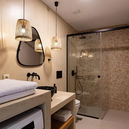 Διαμέρισμα Isla Luxury - Private Hot Tub - 100m From Ρέθυμνο