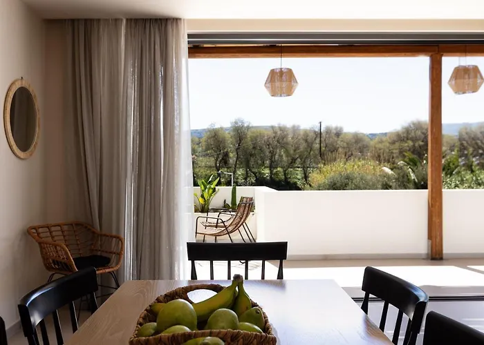 Isla Luxury - Private Hot Tub - 100m From Retimno